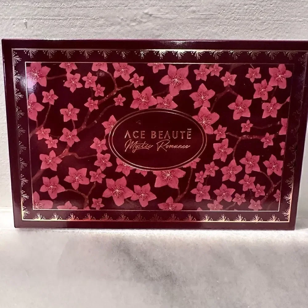 NWT Ace Beaute Mystic Romance Palette Eyeshadow 0.84oz